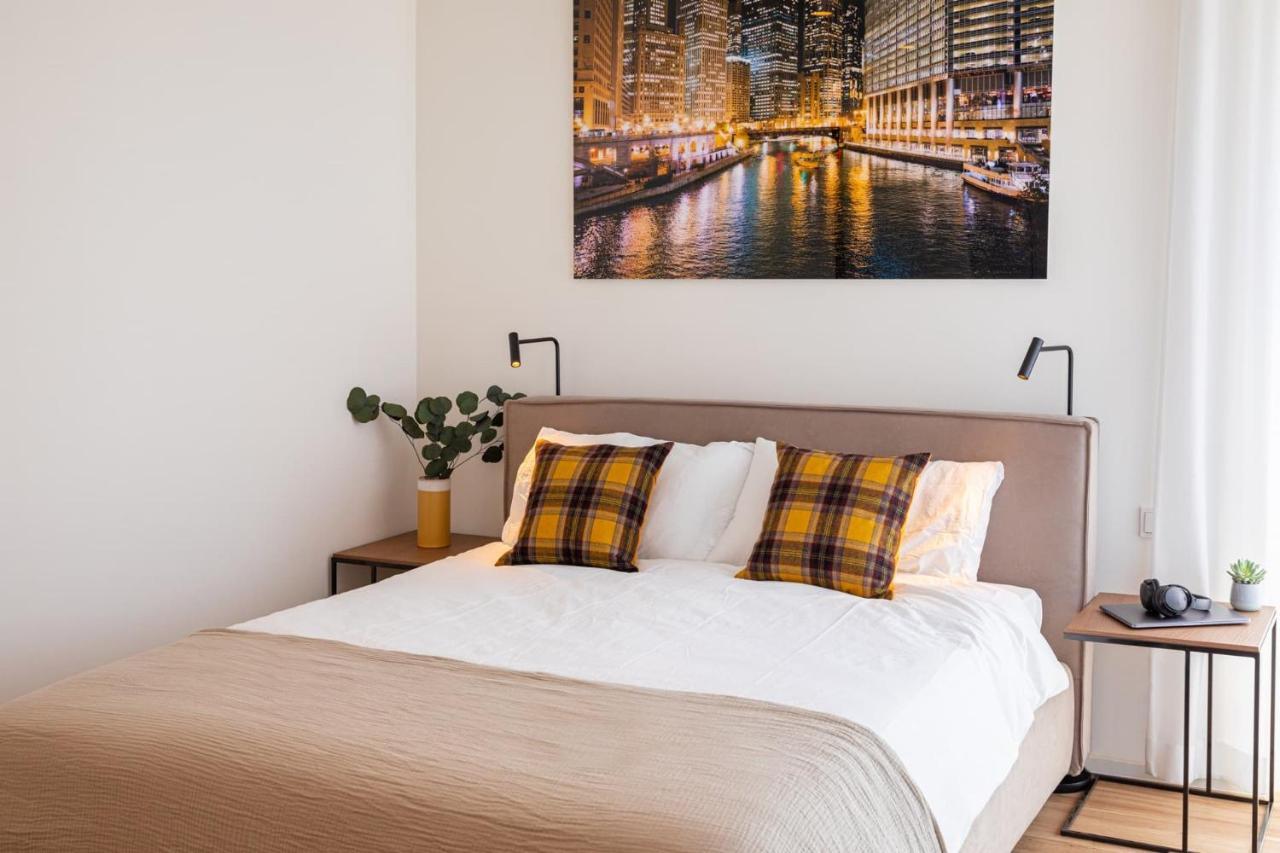 En Bedrooms At Reckenthal House By Rentaroo Séjour chez l'habitant