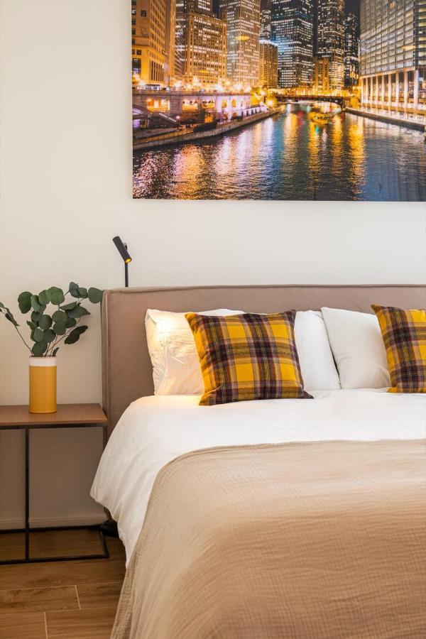 En Bedrooms At Reckenthal House By Rentaroo Séjour chez l'habitant